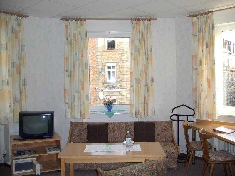Hotel Barbarossa Karlsruhe Stadtmitte エクステリア 写真