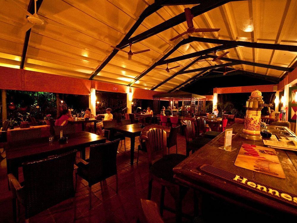 Hotel Barbarossa Karlsruhe Stadtmitte エクステリア 写真
