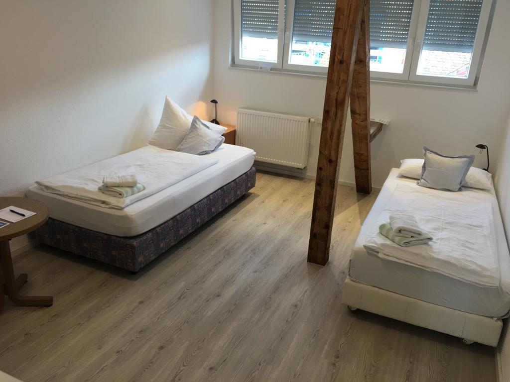 Hotel Barbarossa Karlsruhe Stadtmitte エクステリア 写真
